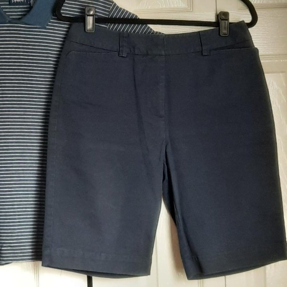 NWOT Talbots Petites Cotton Twill Navy Blue Bermuda Shorts Size 10P